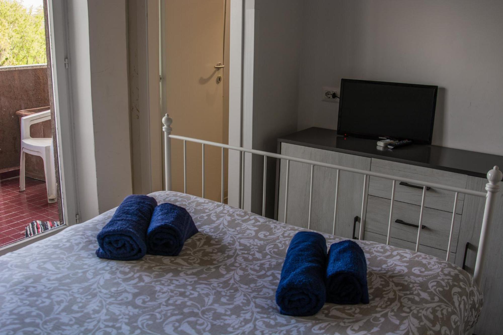 Largo Anzani 19 Guest house